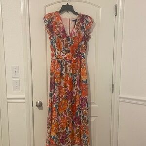 Floral V-Neck Maxi Dress
